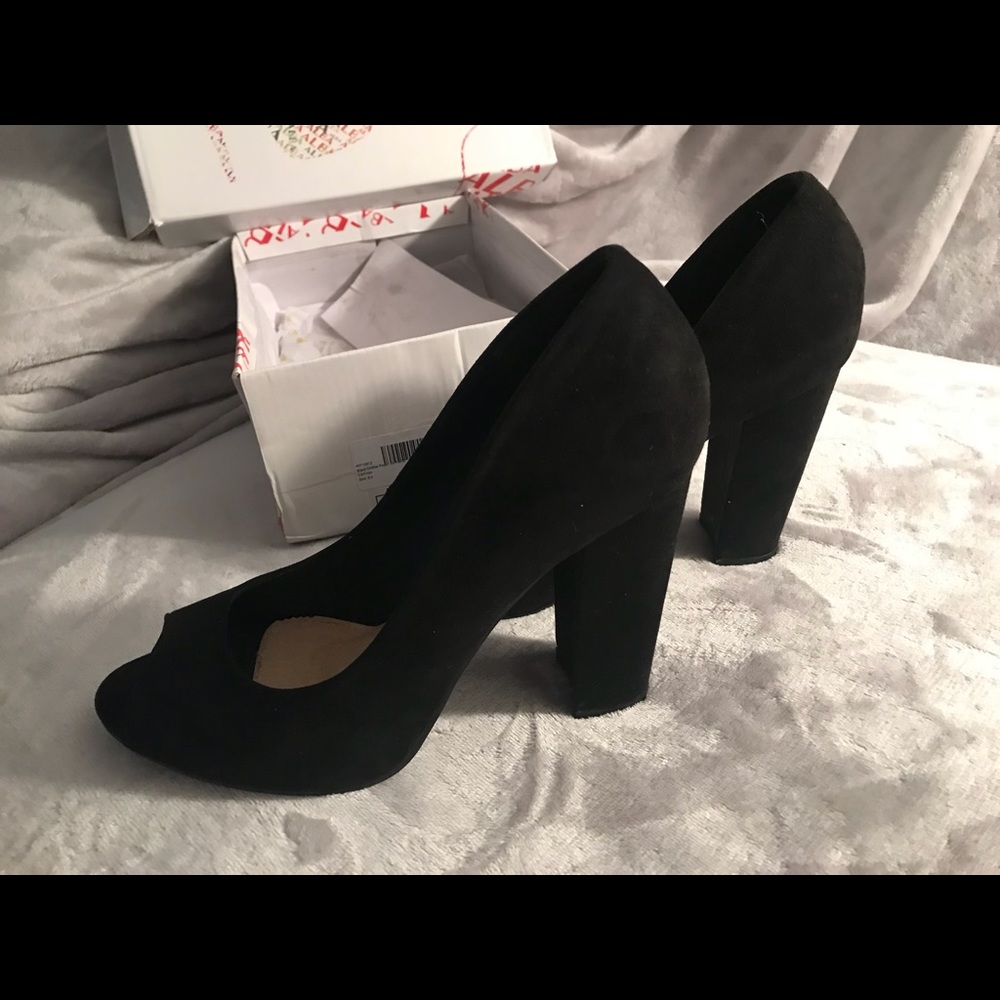 Peep-toe pump - Picture 4 of 4